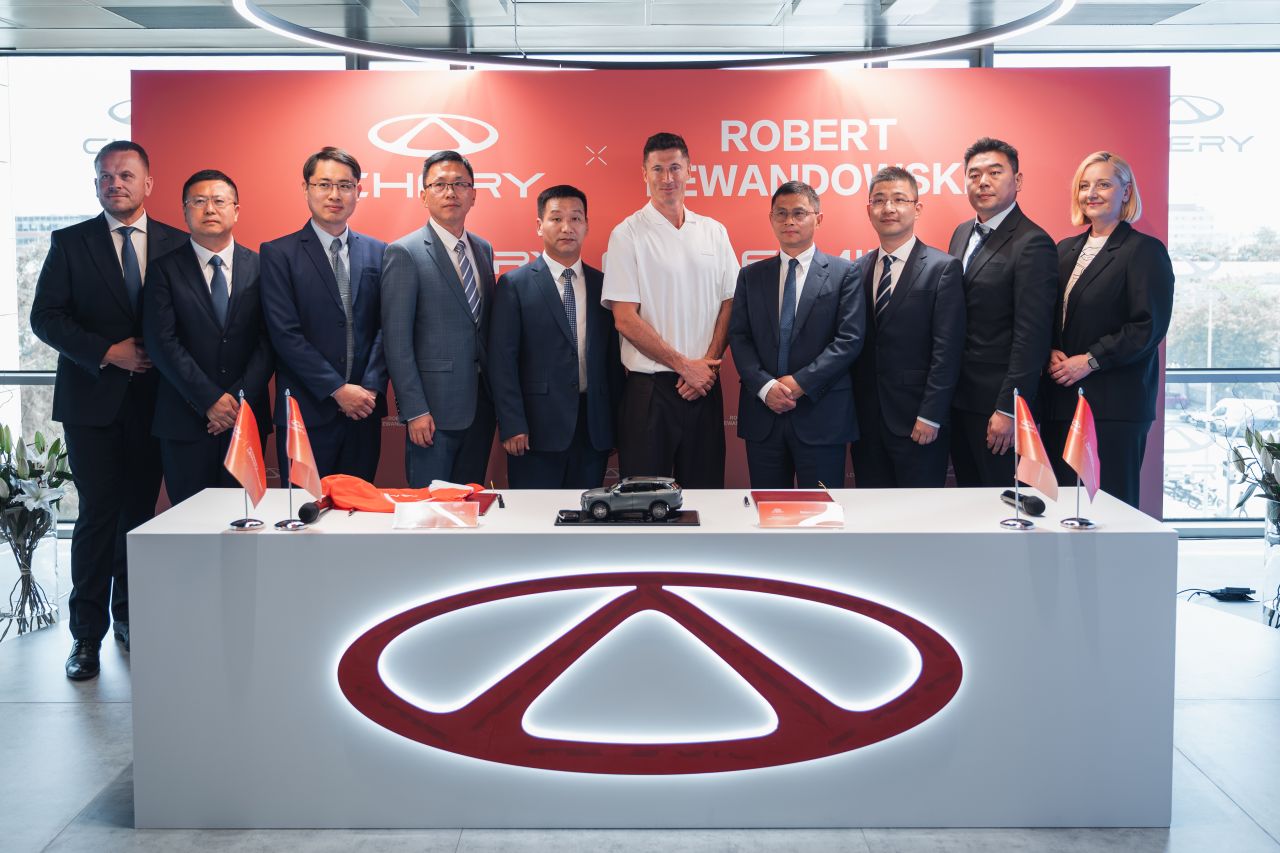 CHERY oficiálne predstavuje nového globálneho ambasádora značky: Robert Lewandowski