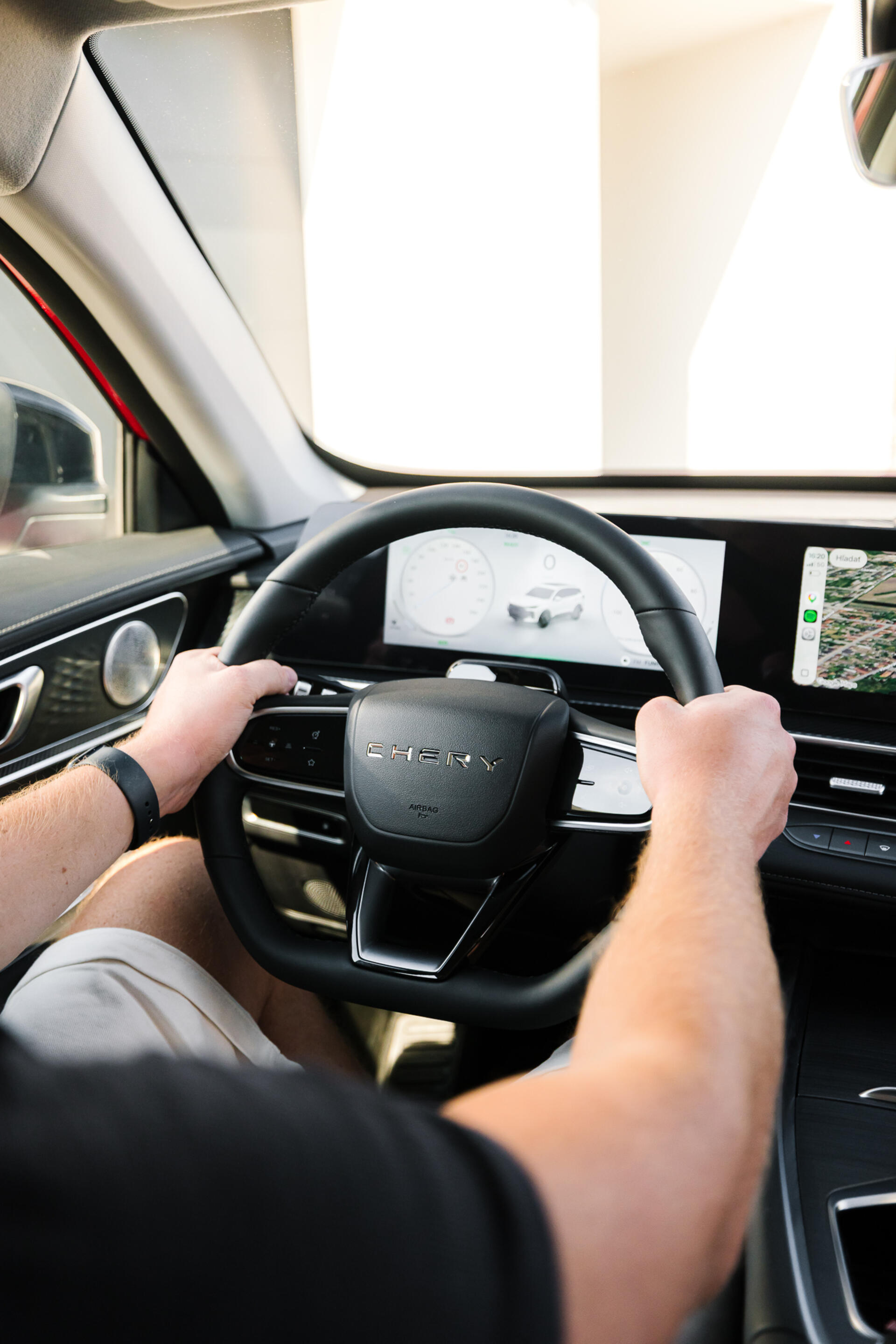 Tiggo 7 Plug-in Hybrid — fotografia 12