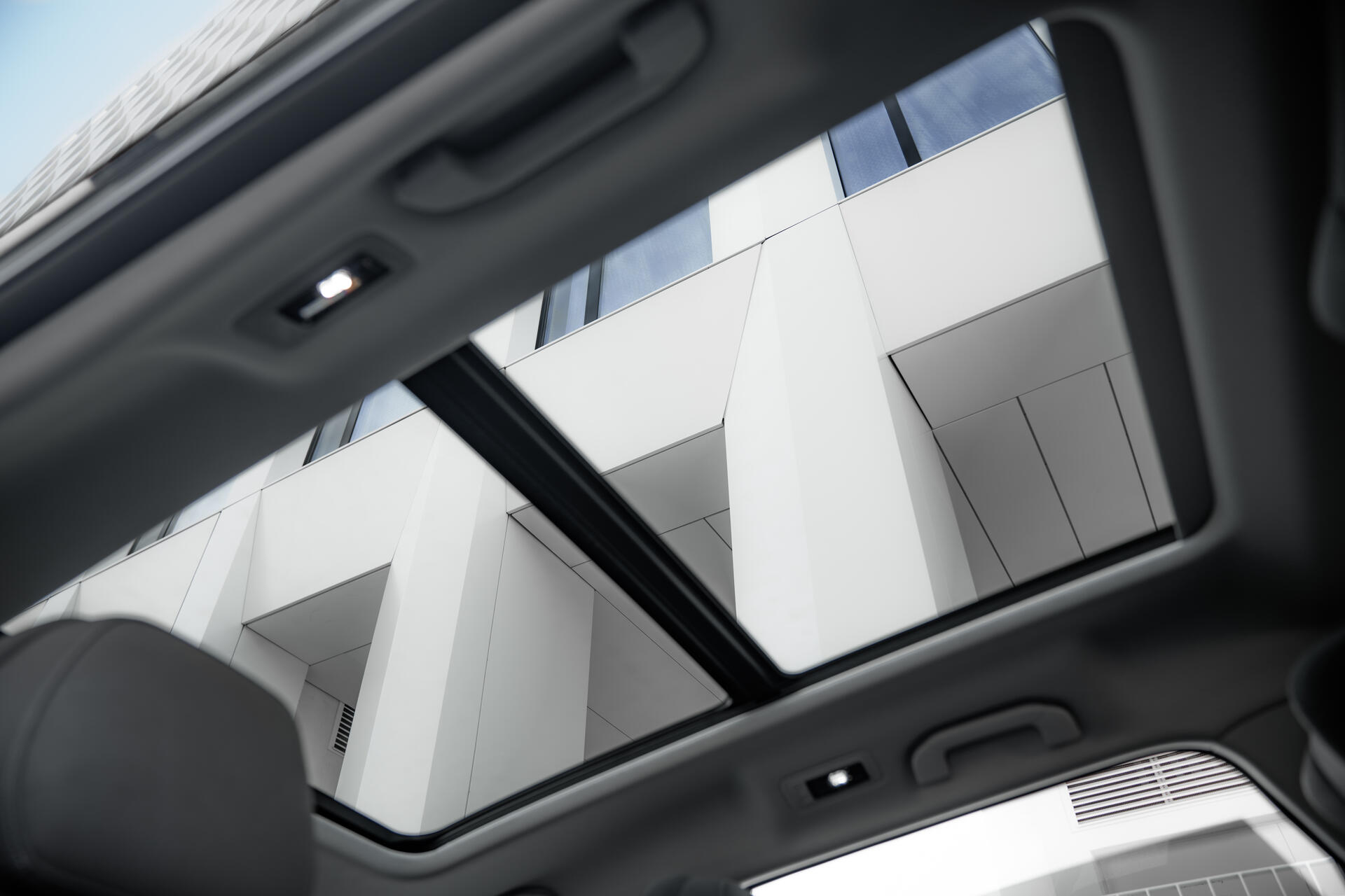 Tiggo 8 Plug-in Hybrid — fotografia 19