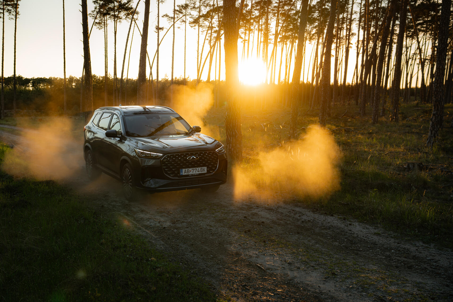 Tiggo 8 Plug-in Hybrid — fotografia 31