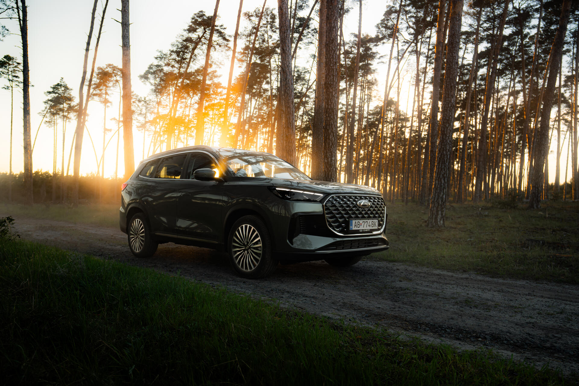 Tiggo 8 Plug-in Hybrid — fotografia 32