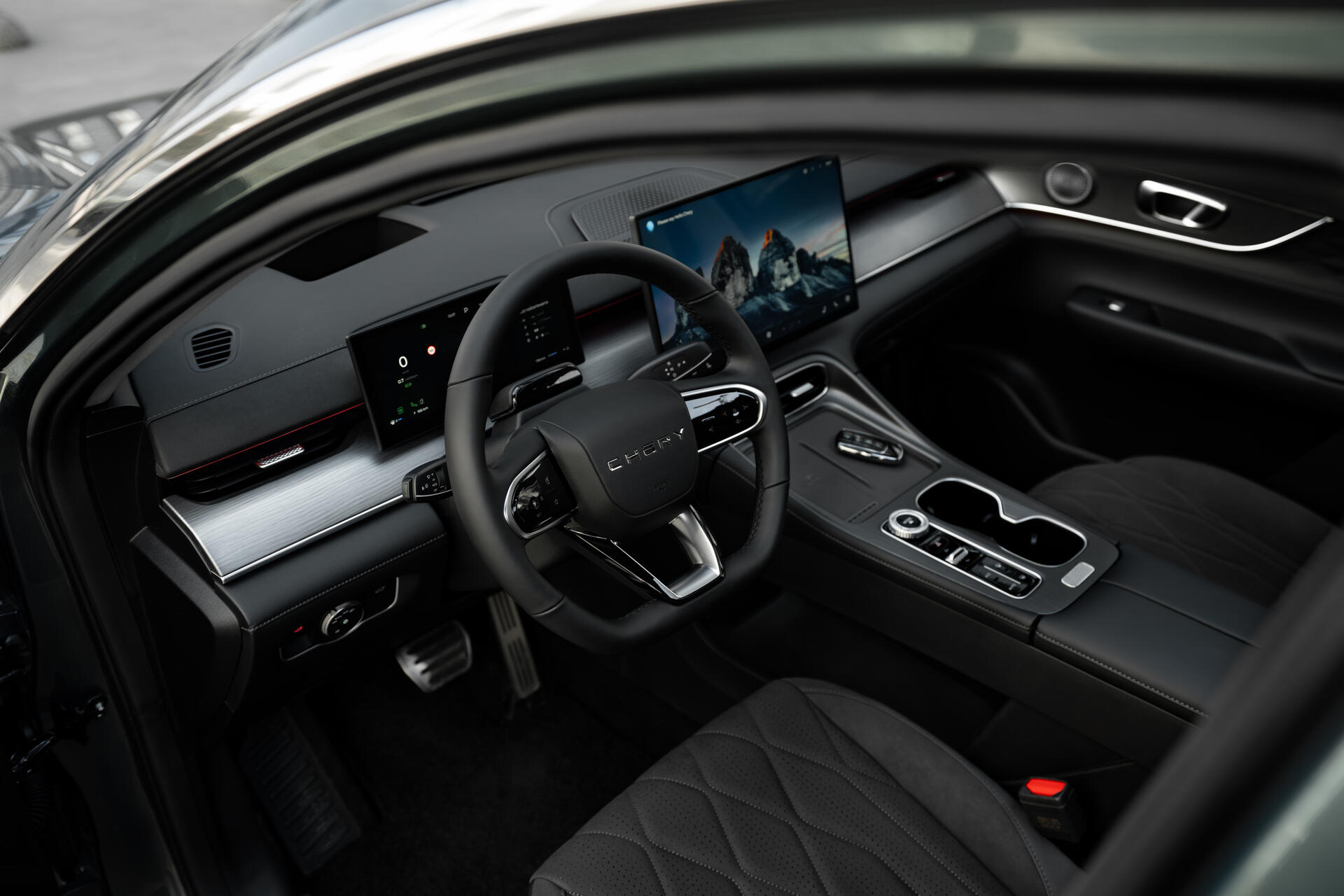 Tiggo 8 Plug-in Hybrid — fotografia 33