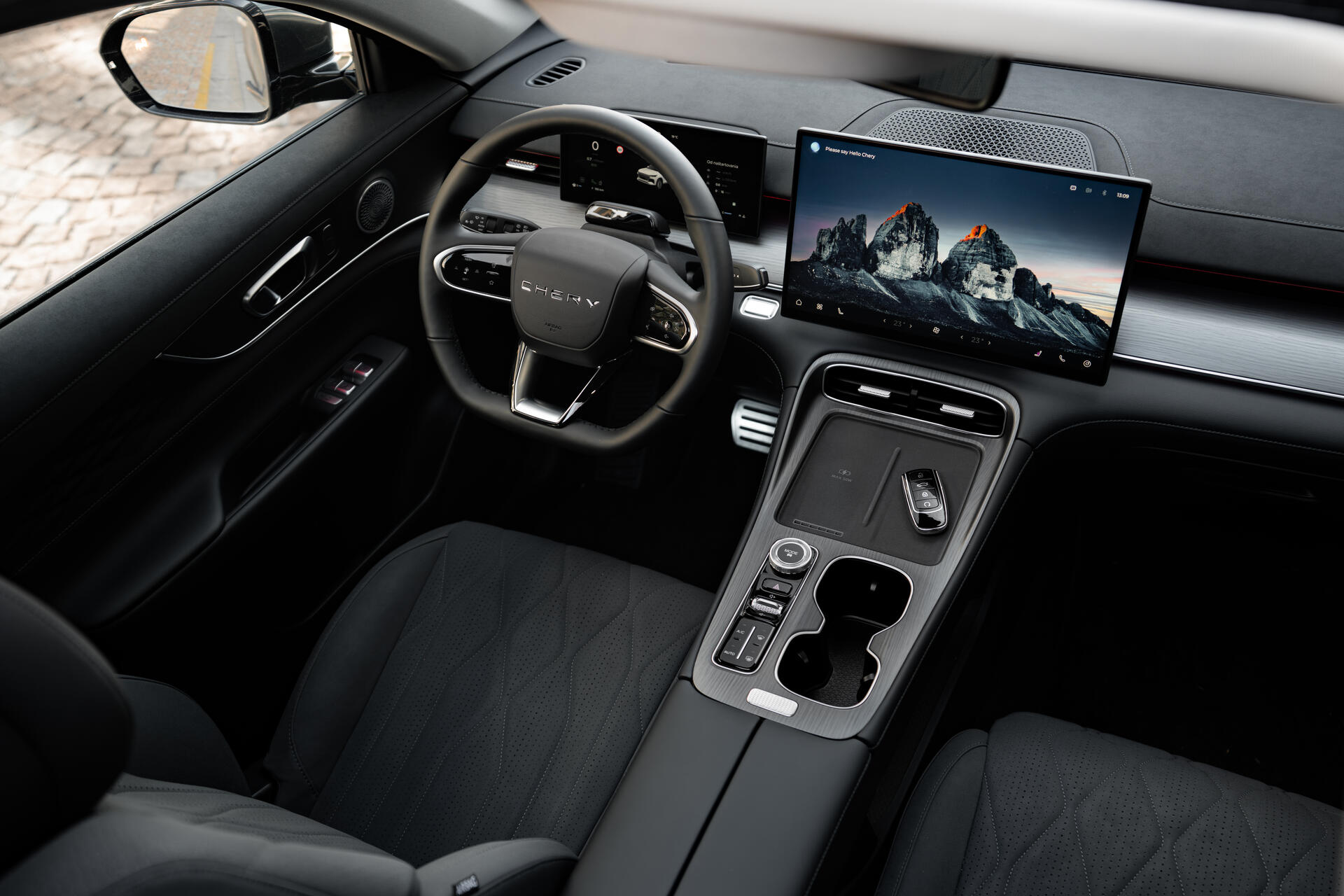 Tiggo 8 Plug-in Hybrid — fotografia 34