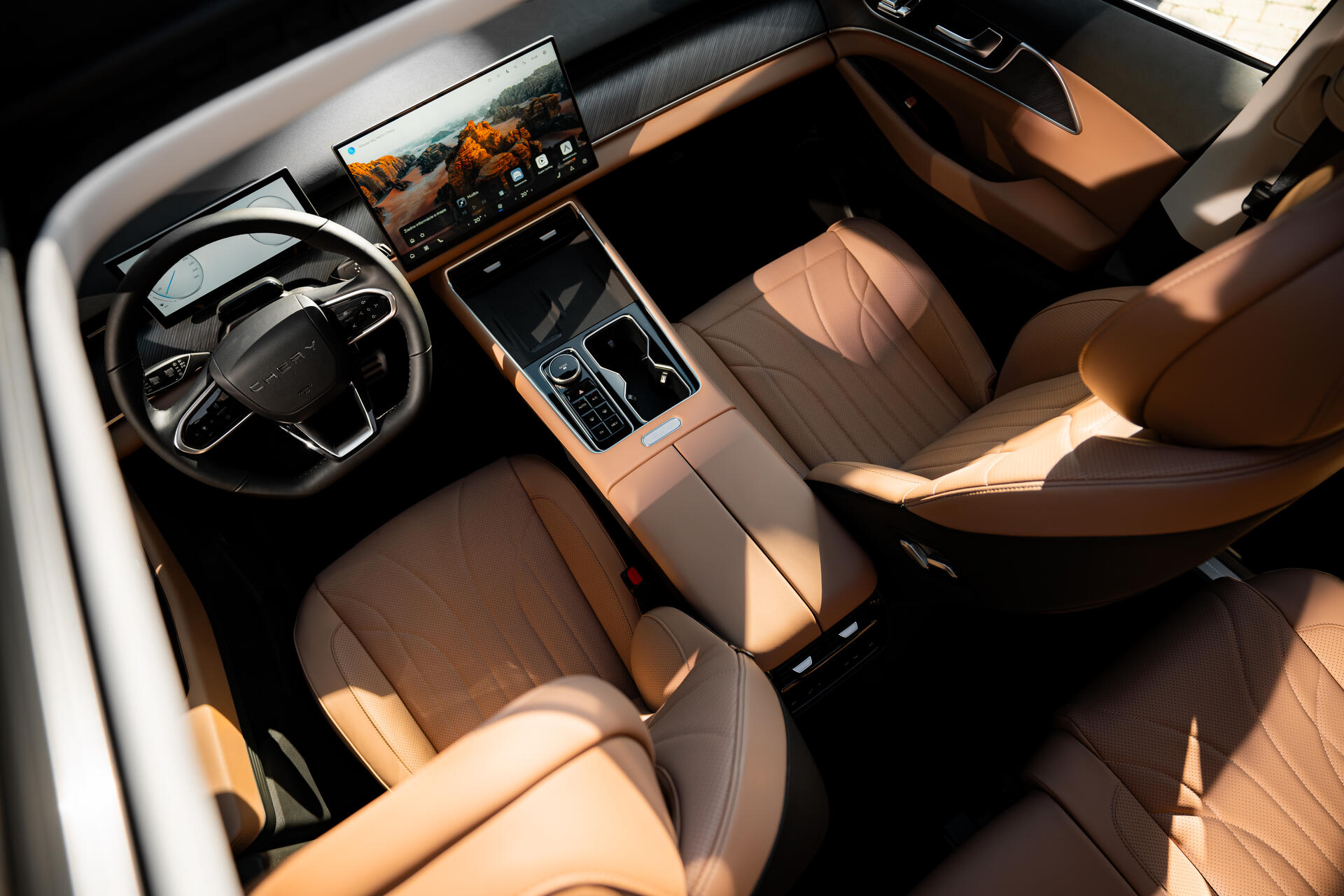 Tiggo 9 Plug-in Hybrid — fotografia 31