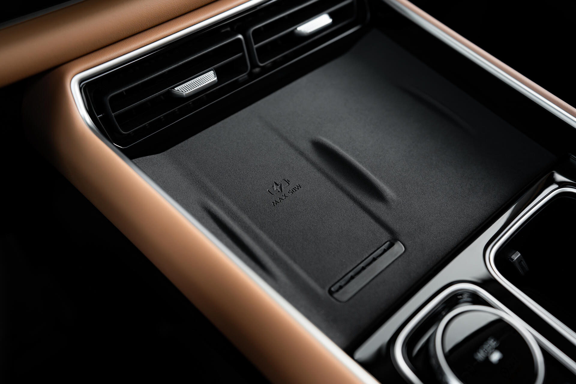 Tiggo 9 Plug-in Hybrid — fotografia 33